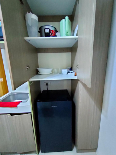 Others 3, Rom's Place @ Urban Deca Tower, Mandaluyong
