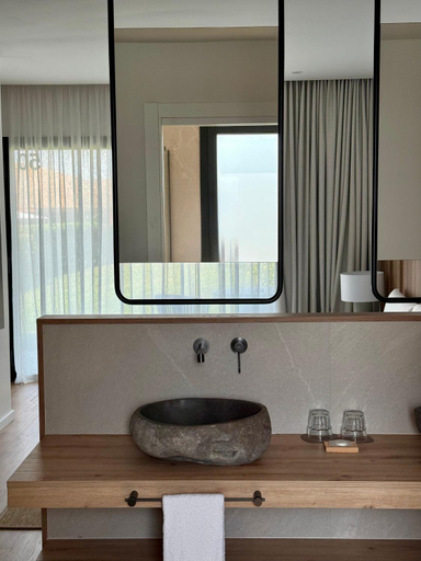 Bathroom 4, Torremirona Relais Hotel Golf and Spa, Girona