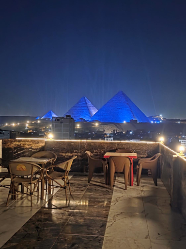 Facilities 5, Enjoy golden pyramids view, Al-Ahram