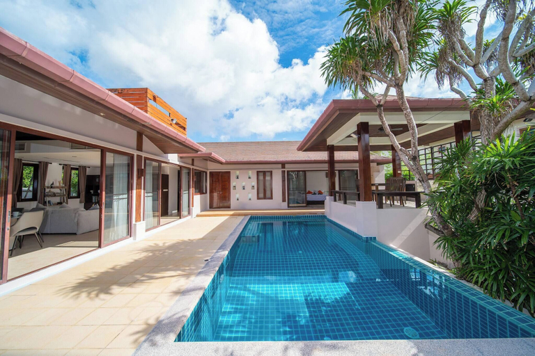 Pool 4, Spacious Private 4 BR Villa With a Working Office, Pulau Phuket