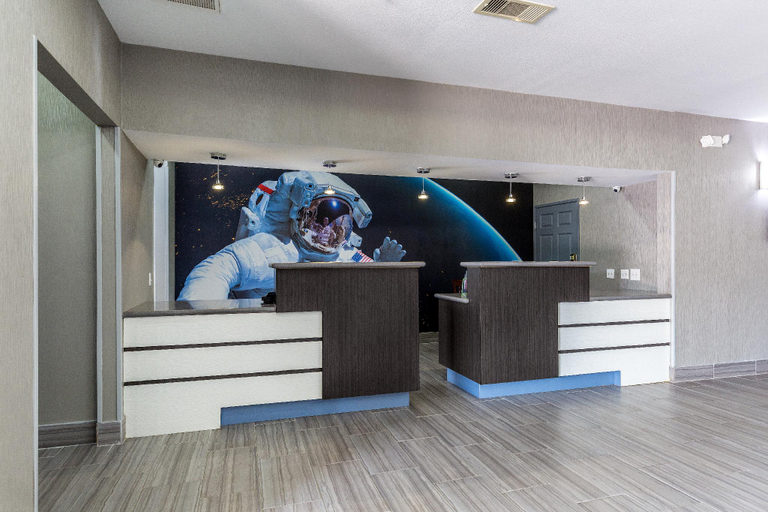 Public Area 2, Platinum Inn & Suites Webster, Houston