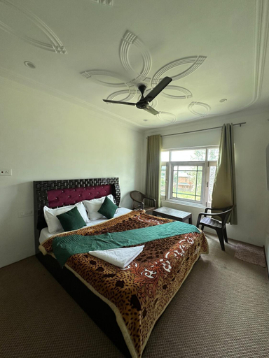 2, Love and Peace Homestay, Srinagar
