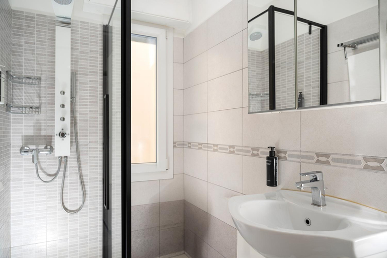 Bathroom 4, Hotel Daniele, Udine