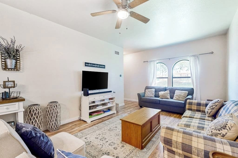 Living area 4, Blue Casa Rio Riverfront Oasis With Private Beach, Deck & Fire Pit, Llano