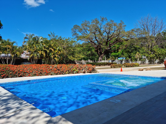 4, Cabinas Brillasol, Santa Cruz