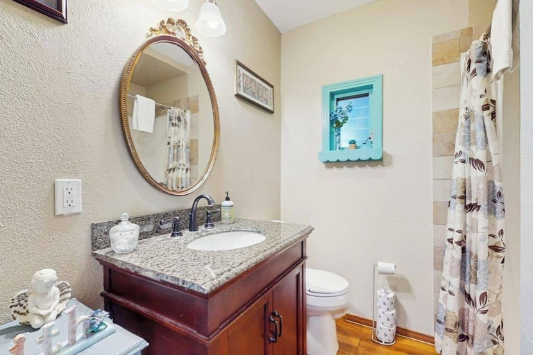 Bathroom 4, Charming, Dog-friendly Home With Patio, Grill, & Parking - Close to Town, Gillespie