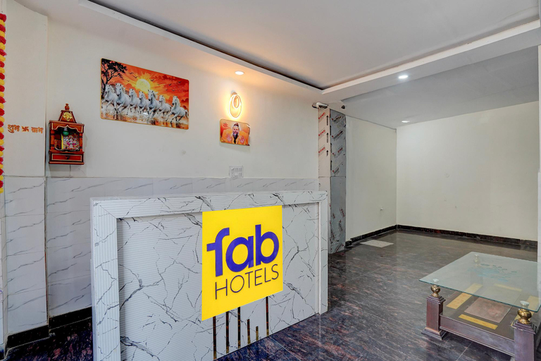 Reception 5, Via Metro Inn, Gautam Buddha Nagar