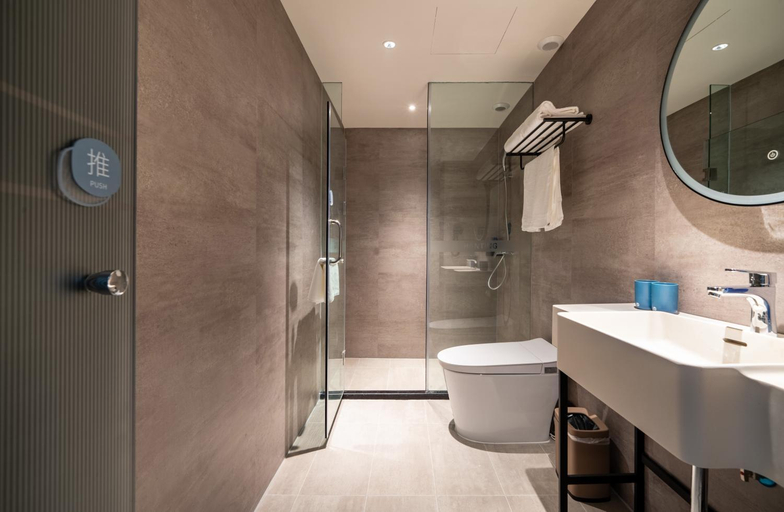 Bathroom 4, Hanting Hotel Chengdu Kuanzhai Alley New Branch, Chengdu