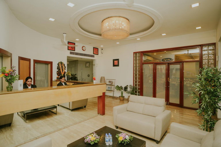 Public Area 3, Phoenix Hotel, Pune