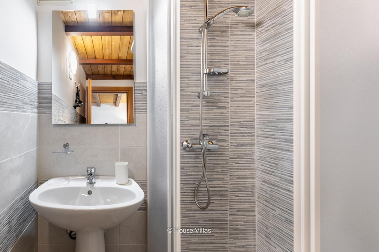 Facilities 2, Iblea Apartments, Syracuse