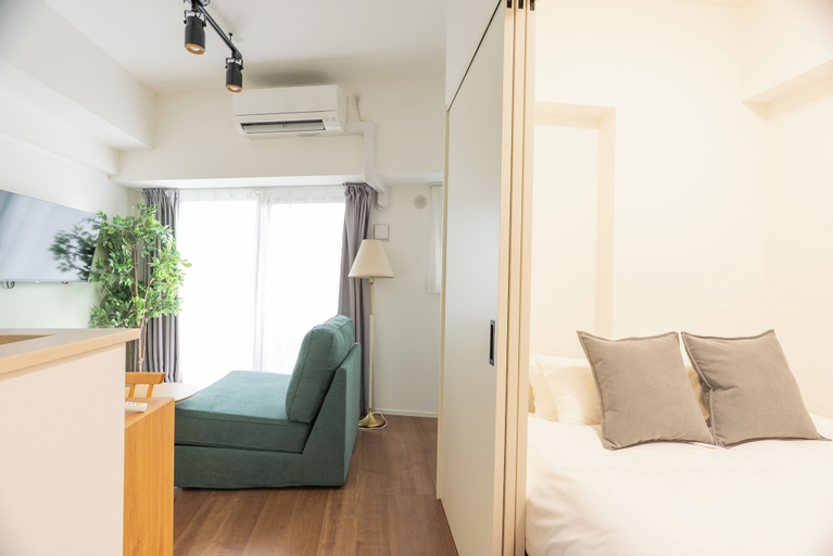 Room 5, Premiage Minoshima, Fukuoka