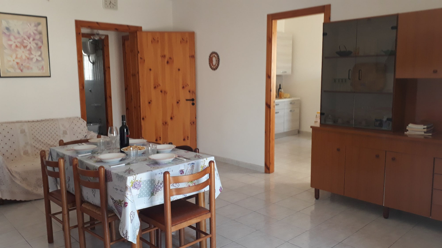 Others 3, Charming Holiday Home Near The Beach With A Terrace Parking Available, Pets, Lecce