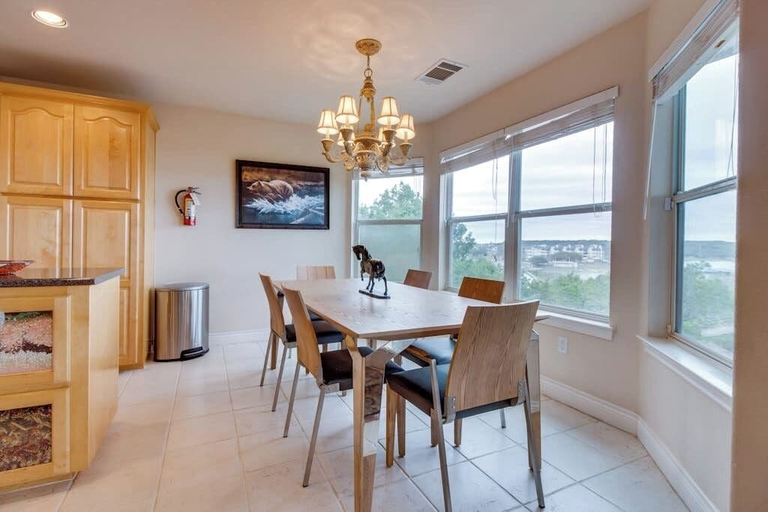 Room 2, Wonderful Lake-view Home With Game Room & Firepit, Travis