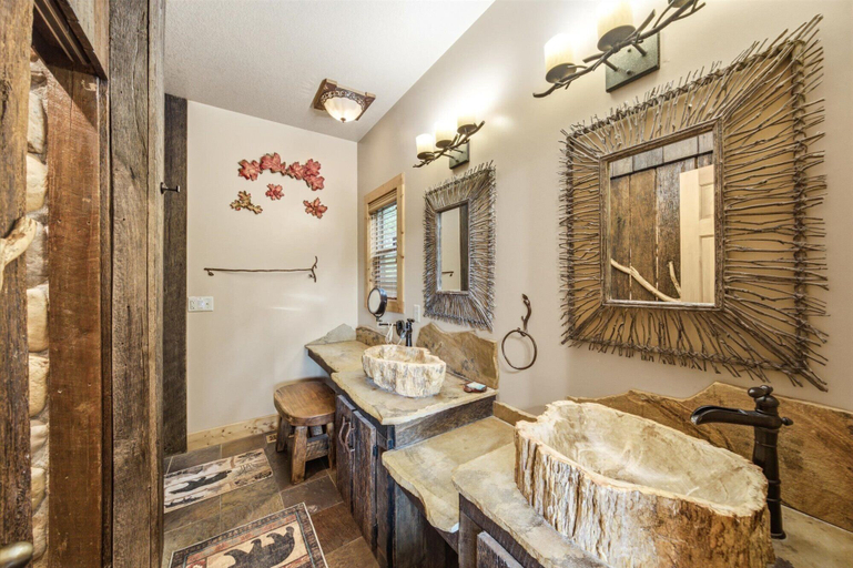Bathroom 3, Riversong Retreat, Sevier