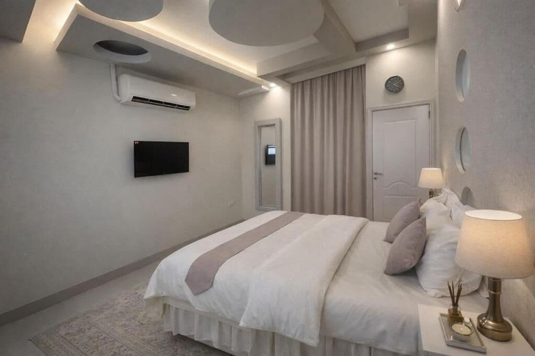 Room 4, Al Bayrahaa Hotel Apartments, Barka