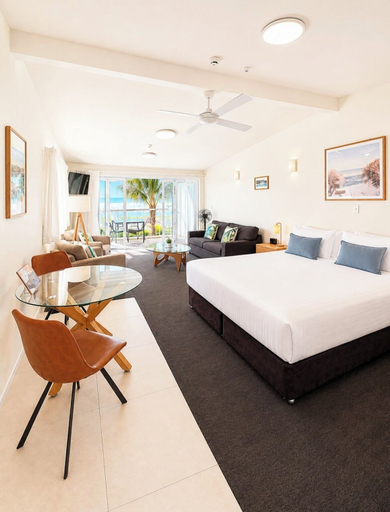 Bedroom 3, Bailey's At The Beach Motel, Thames-Coromandel