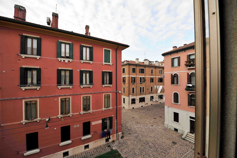 Others 5, Santamarta, the Apartment for Your Venetian Holidays, Venezia