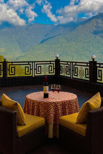 Food & Drinks 5, Hotel Yeasel Continental Gangtok, East Sikkim