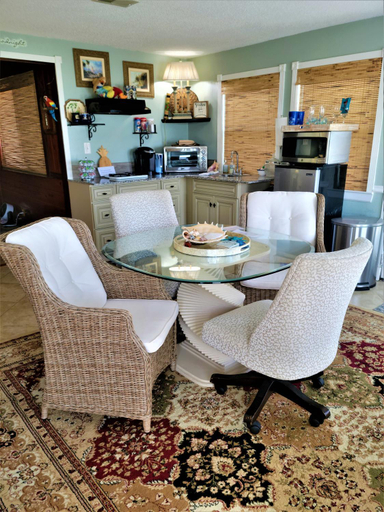 Others 5, Come Friday Cottages, Galveston