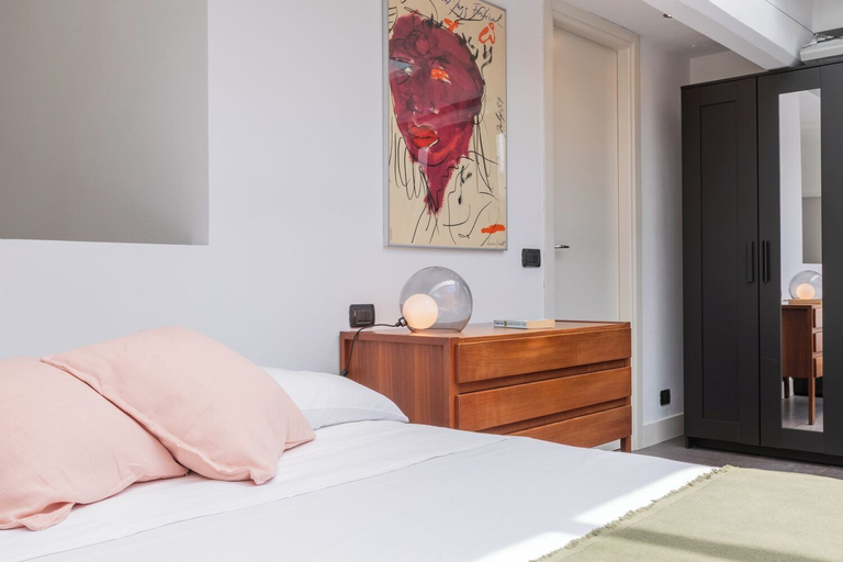 Room 3, Industrial White Loft by Wonderful Italy, Torino