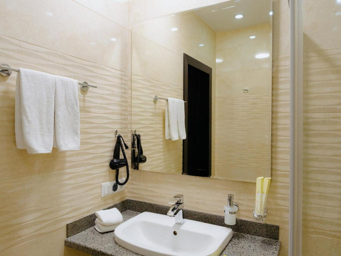 Bathroom 3, City Stay Bishkek, Bishkek
