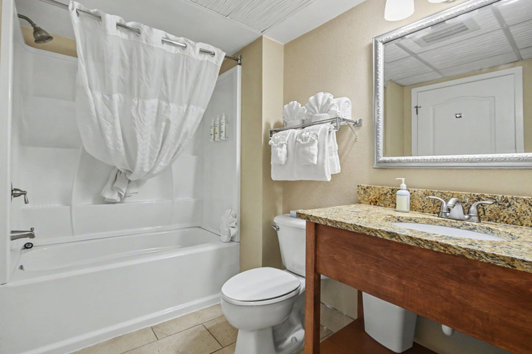 Bathroom 4, Carolinian Beach Resort, Horry