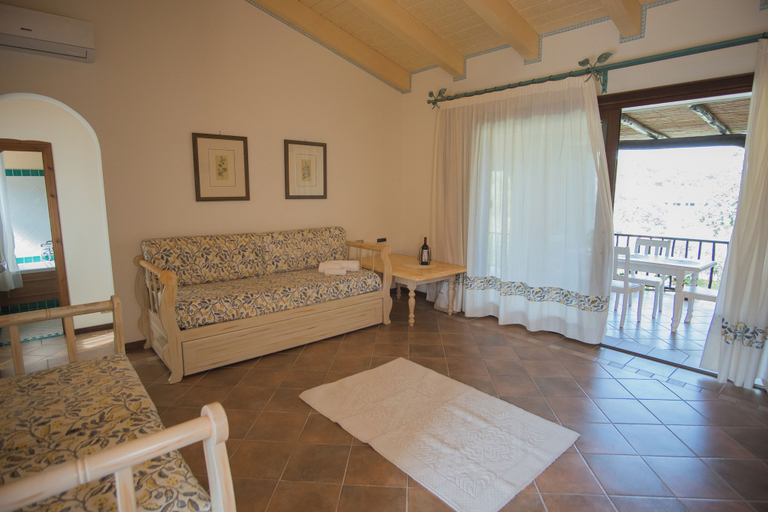 Bedroom 2, Beautiful Il Giardino Degli Oleandri one Bedroom Sleeps two Num0850, Olbia-Tempio
