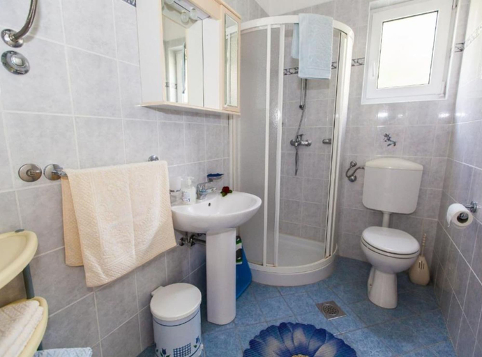 Bathroom, Pet Friendly Stay, Vinodolska