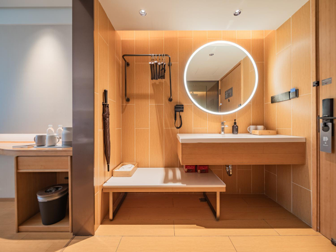 Bathroom 3, JI Hotel Chengdu Kuai Zhai Zane, Chengdu