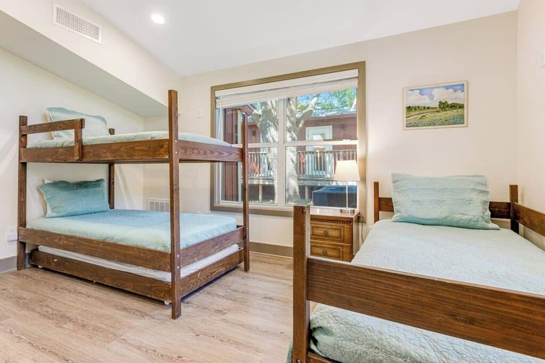 Room 5, Multiple, Dog-friendly Waterfront Homes With Lake LBJ Views - Snowbird-friendly, Burnet