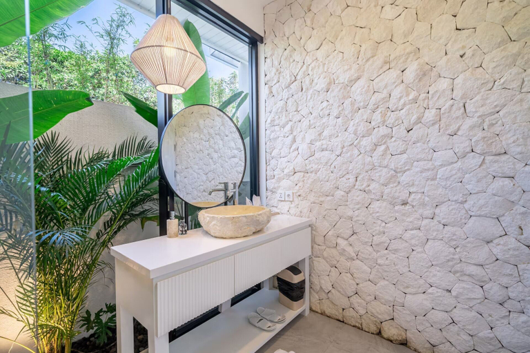 Bathroom 4, White Shell Villa 1, Badung