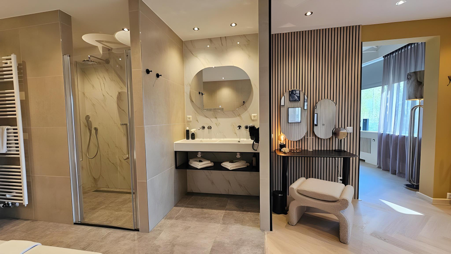 Bathroom 4, Hotel Heemskerk, Heemskerk
