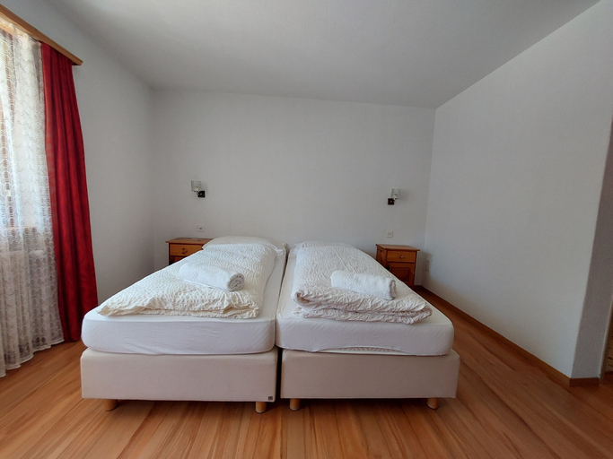 Others 2, B&B Alpenrösli, Visp