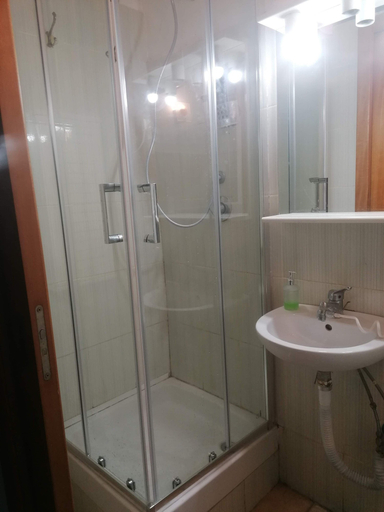 Bathroom 2, Il Salotto Mergellina, Napoli