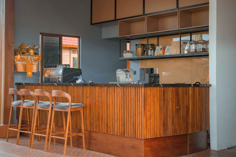 Food & Drinks 5, Wood Village Nusa Dua Bali, Badung
