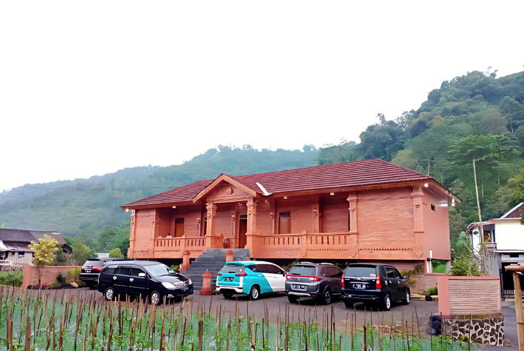 Exterior & Views 1, VILLA PRINGGITAN, Karanganyar