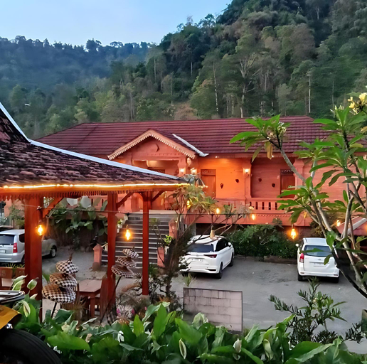 Exterior & Views 2, VILLA PRINGGITAN, Karanganyar