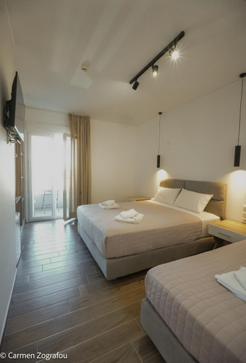 Bedroom 2, Costa Varda Apartments, Central Greece