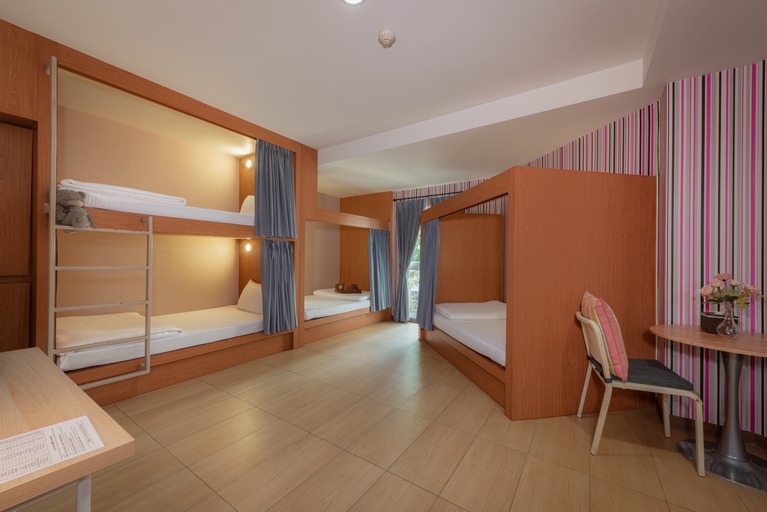 Bedroom 3, U Tiny Boutique Suvarnabhumi Airport Hotel, Saphan Sung