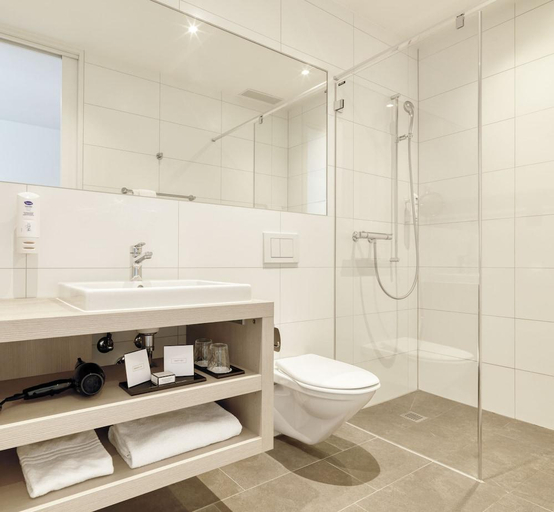 Bathroom 3, Hotel Eastside, Sankt Gallen