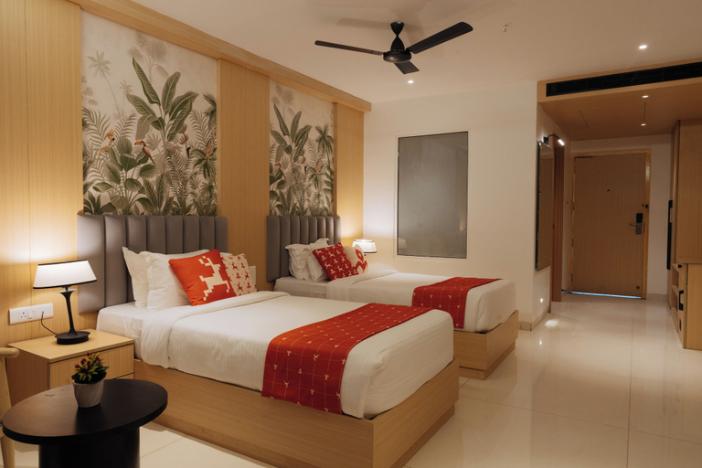 Room 5, ORYN - Celebrity Resort, Ranga Reddy
