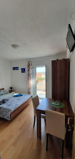 Others 5, Apartments Muic, Tisno
