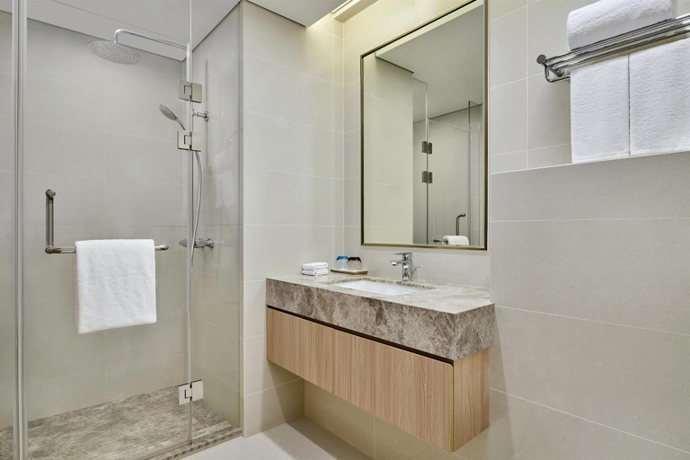 Bathroom 3, Hyatt Place Shanghai Lingang, Shanghai