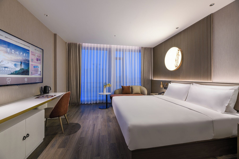Room 3, Crystal Hotel Qingdao MixC Shandong Road, Qingdao