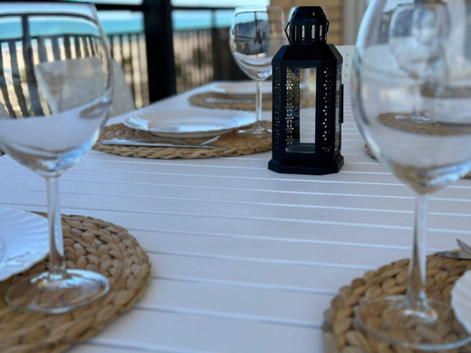 Food & Drinks, AG Presidente Apartments, Valencia