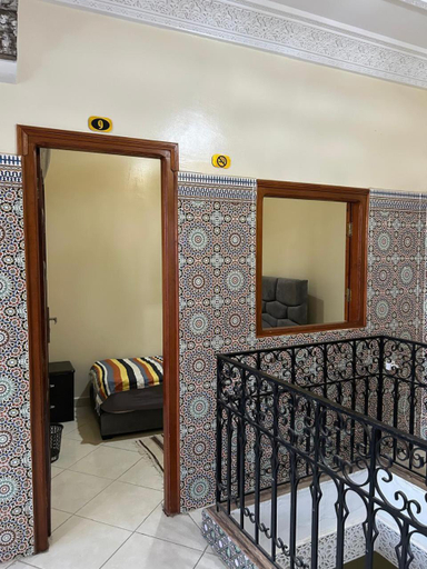 Others 4, Yakout hostel, Tanger-Assilah