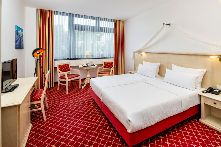 Bedroom 2, Hotel Chateau Kurfuerstendamm, Berlin
