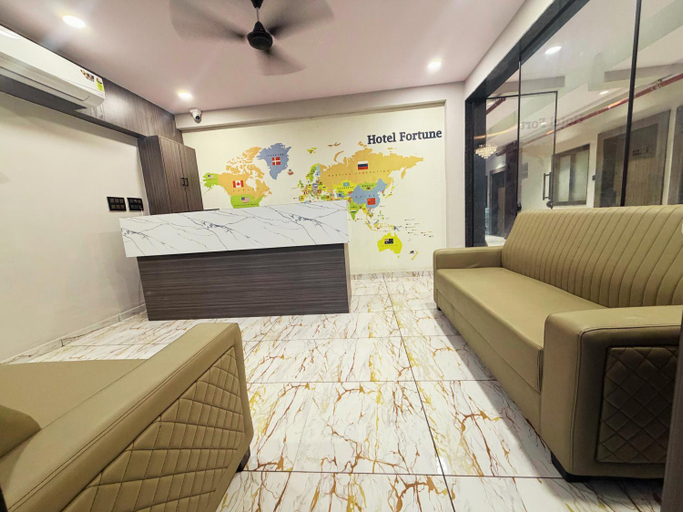 Public Area 2, Hotel Fortune, Surat
