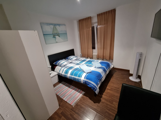 Room 4, Room-double Room With Air Conditioning D, Locarno