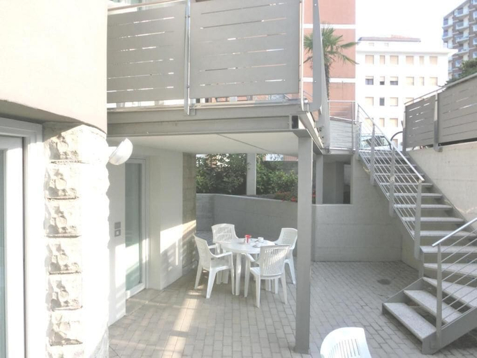 Balcony 4, Bright Residence Close to the the Beach, Udine